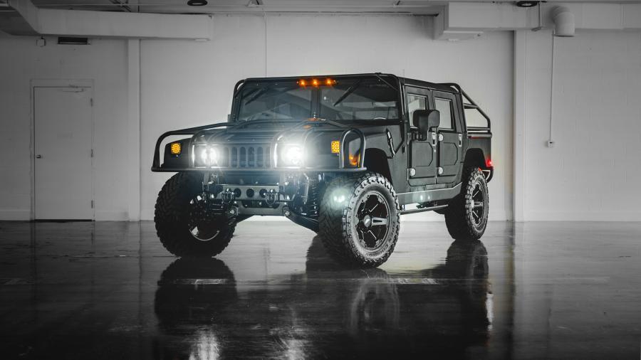  Hummer H1 Supertruck by Mil-Spec Automotive 2020 года  (фото 5 из 13)